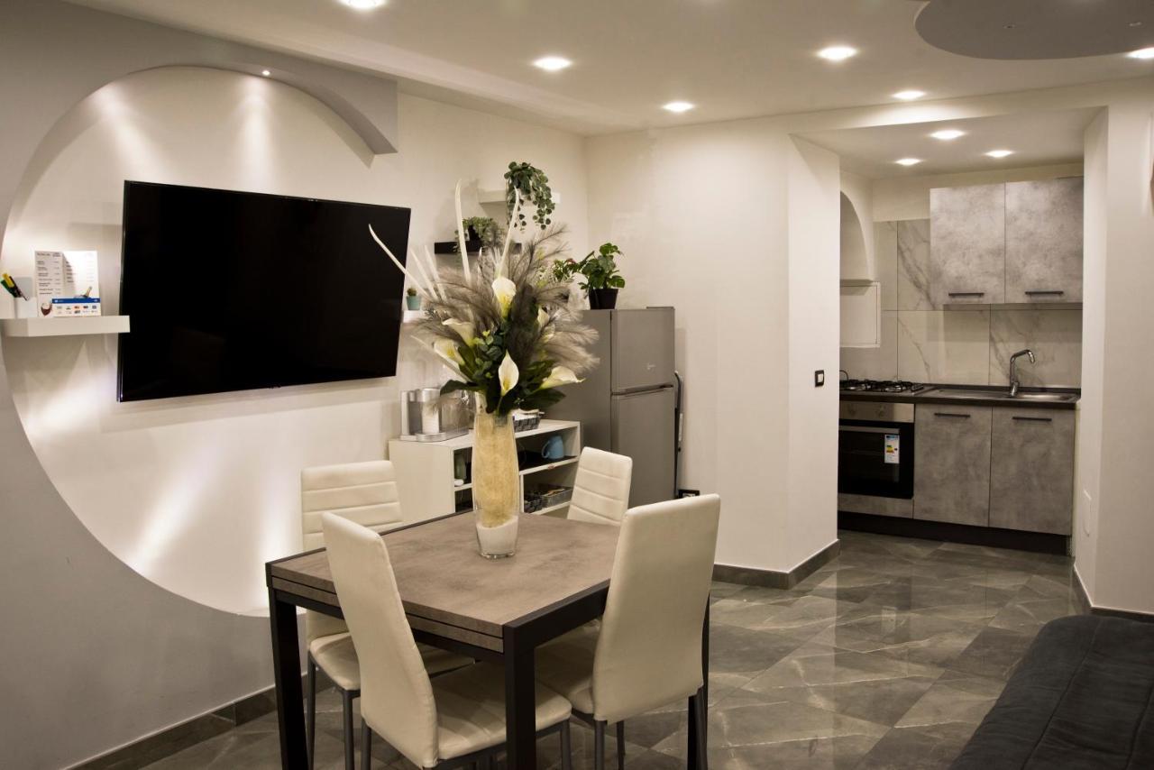 Suite Napoli Sotterranea Con Jacuzzi Exterior photo